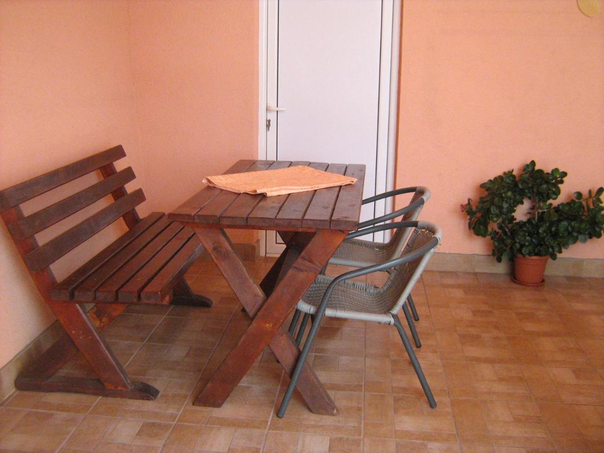 Apartments Milosevic بار المظهر الخارجي الصورة