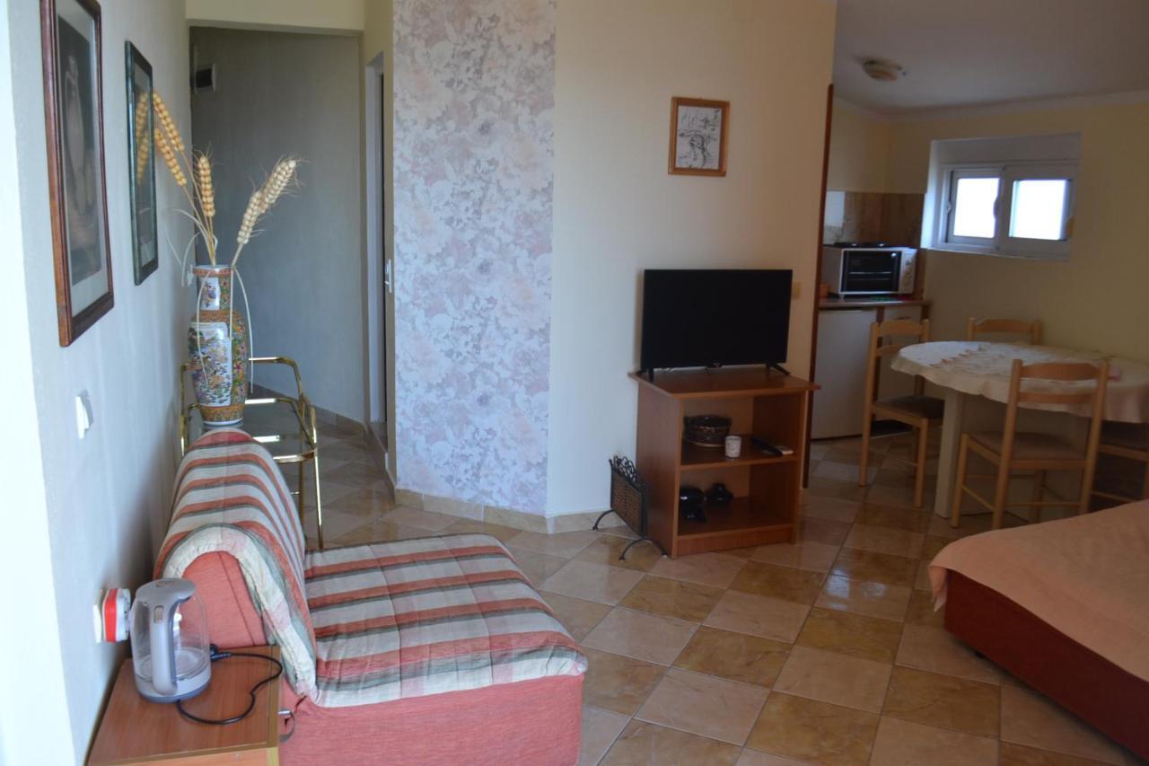 Apartments Milosevic بار المظهر الخارجي الصورة